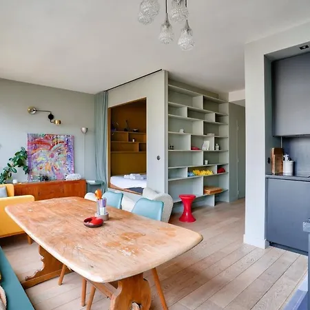 1br Flat With Balcony Near The Eiffel Tower * Parigi